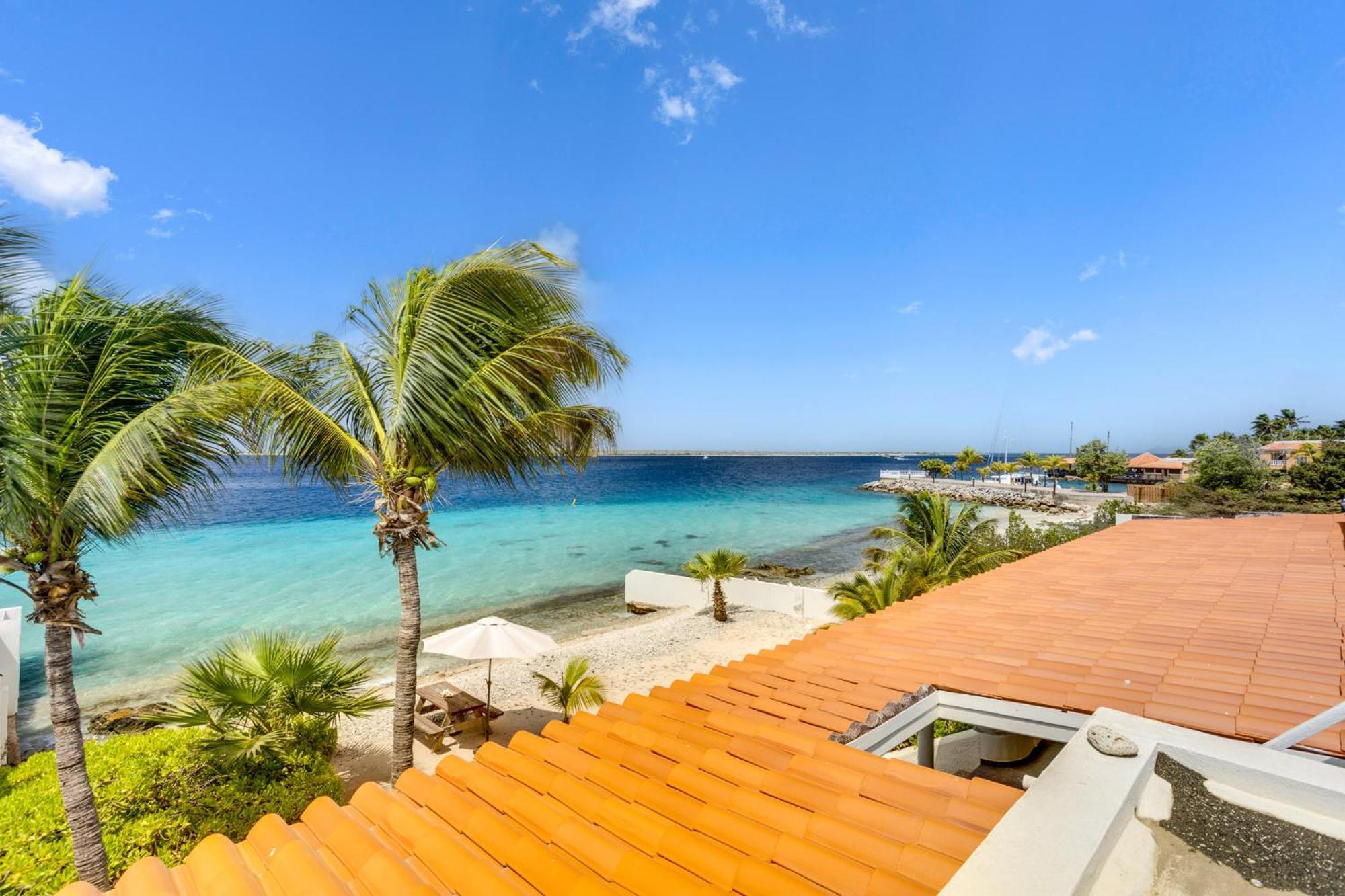 Oceanfront - Villa Port Of Call - Playa Exteriör bild
