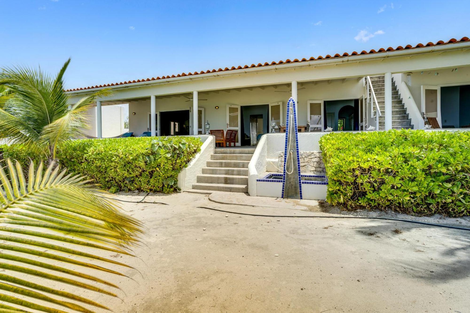 Oceanfront - Villa Port Of Call - Playa Exteriör bild