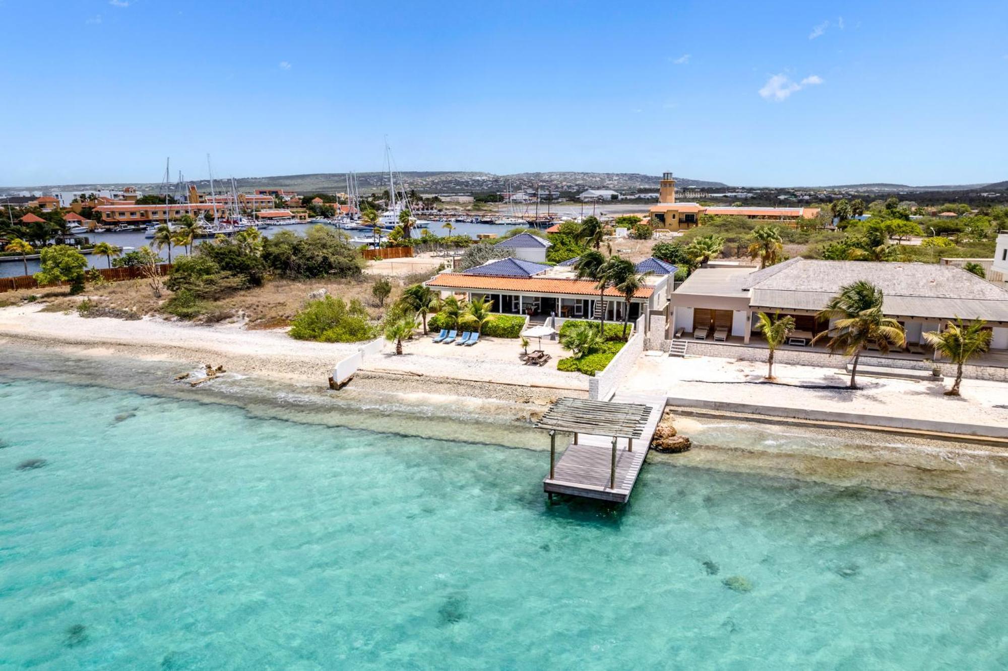 Oceanfront - Villa Port Of Call - Playa Exteriör bild