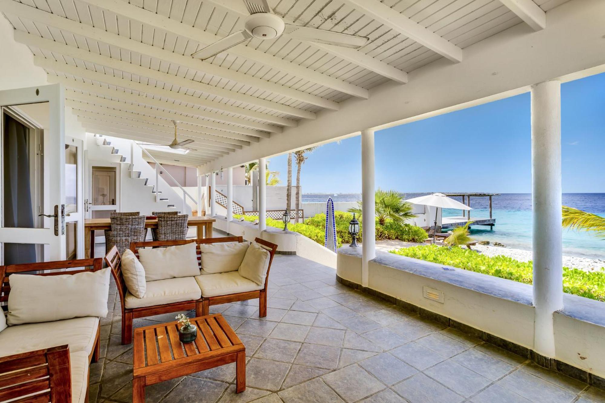 Oceanfront - Villa Port Of Call - Playa Exteriör bild