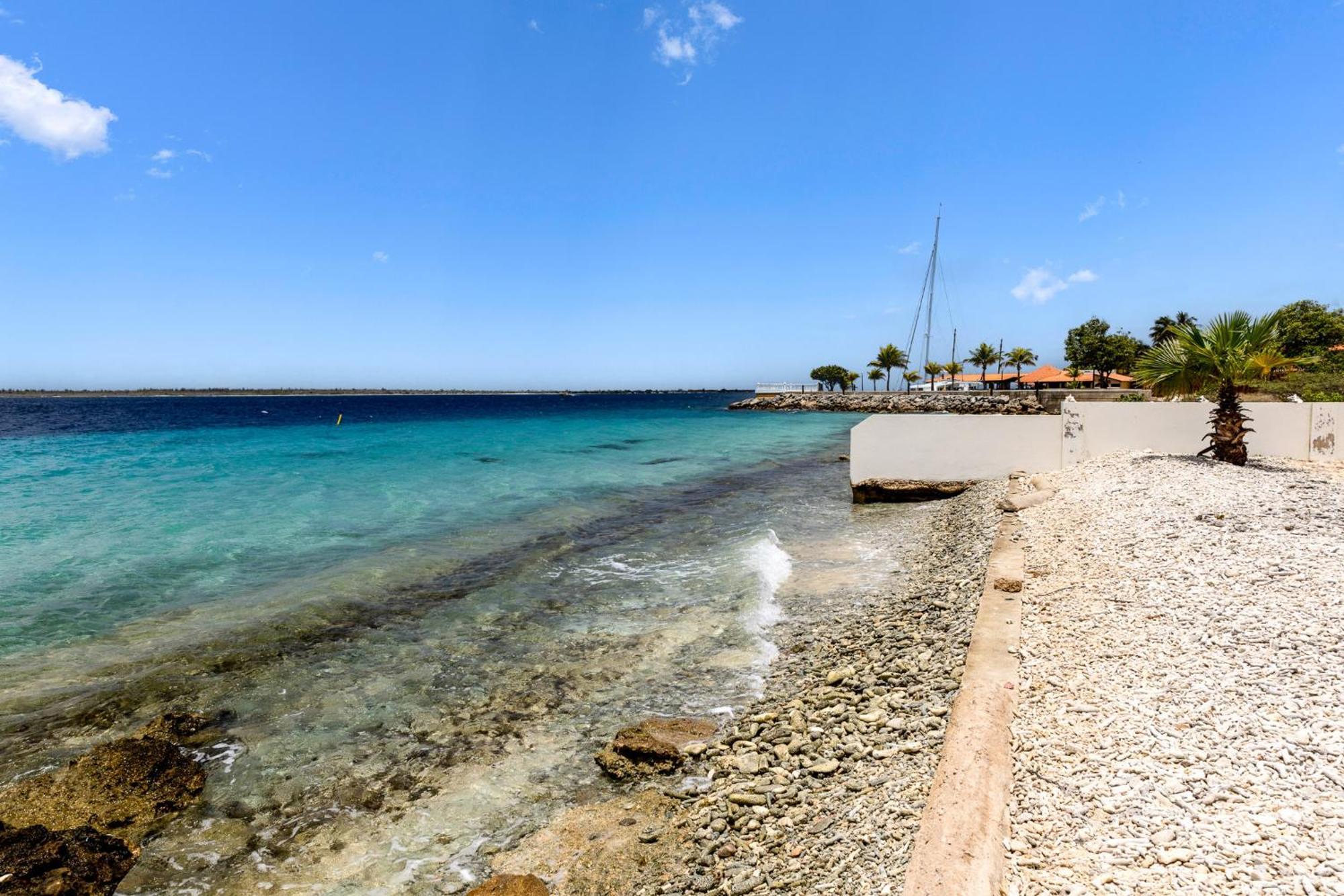 Oceanfront - Villa Port Of Call - Playa Exteriör bild